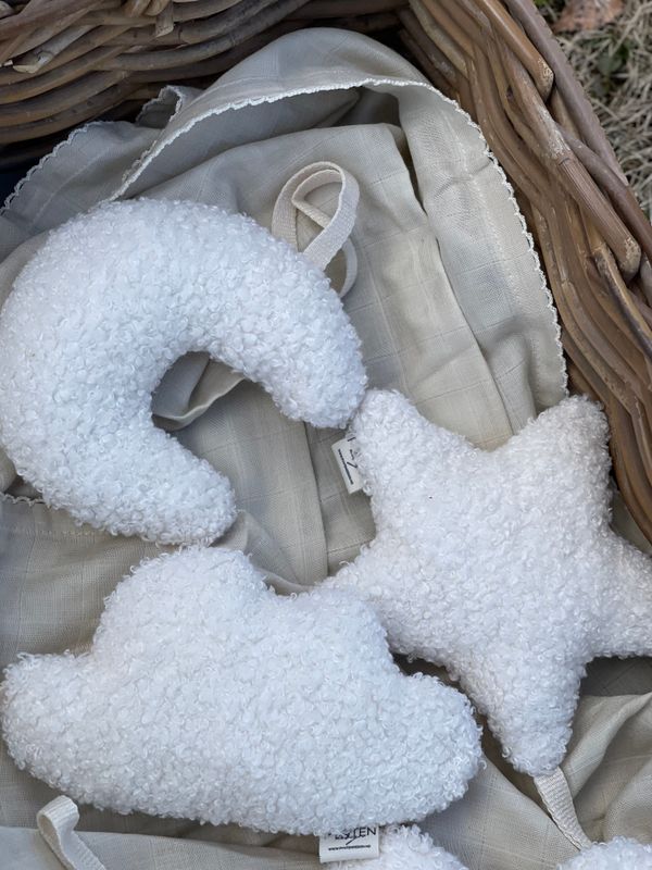 Bouclé smokkekos - moon cream